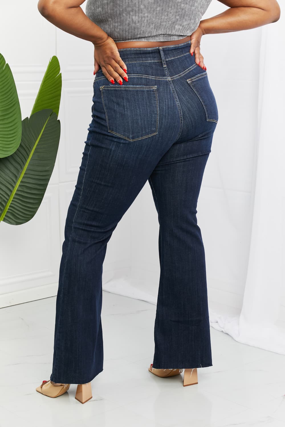 Judy Blue Tiffany Full Size Mid Rise Flare Jeans