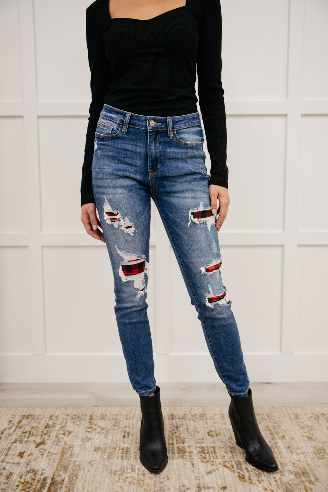 Judy Blue Buffalo Plaid Peek-A-Boo Skinnies