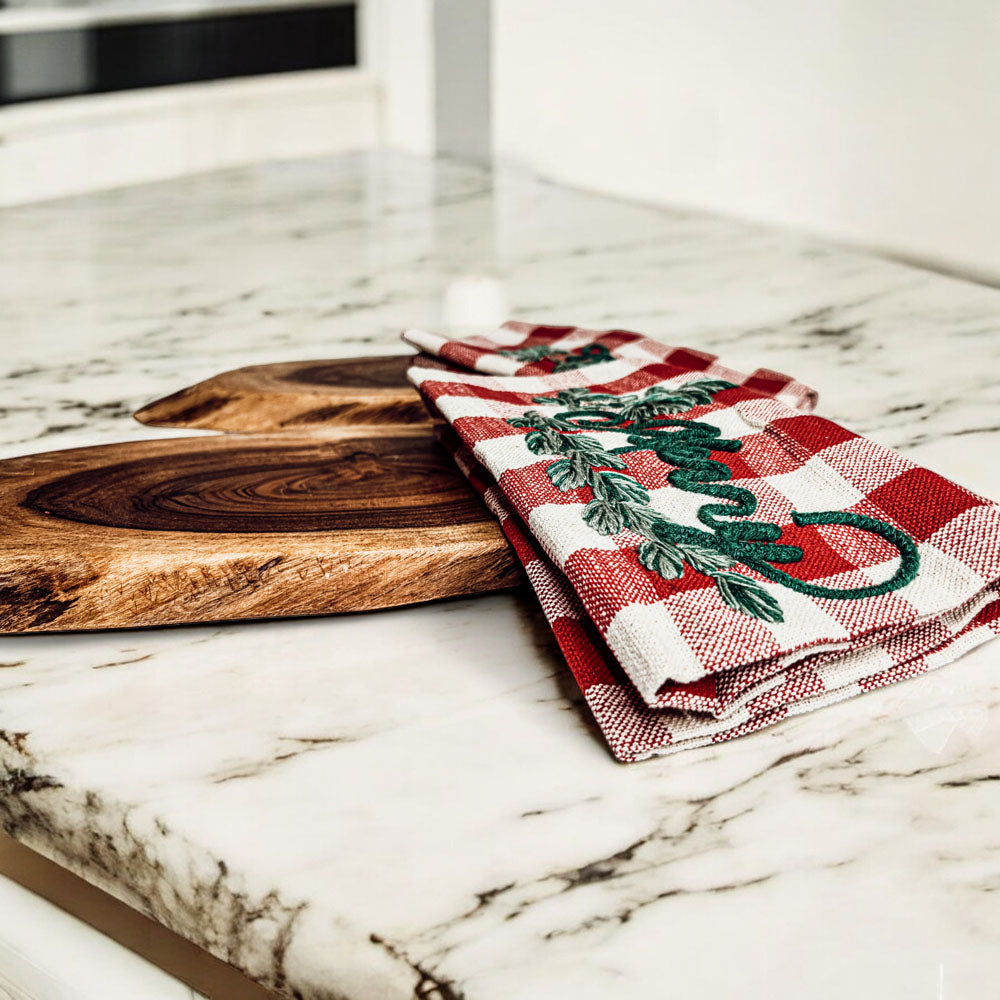 Holiday Charcuterie & Tartan Towel Set