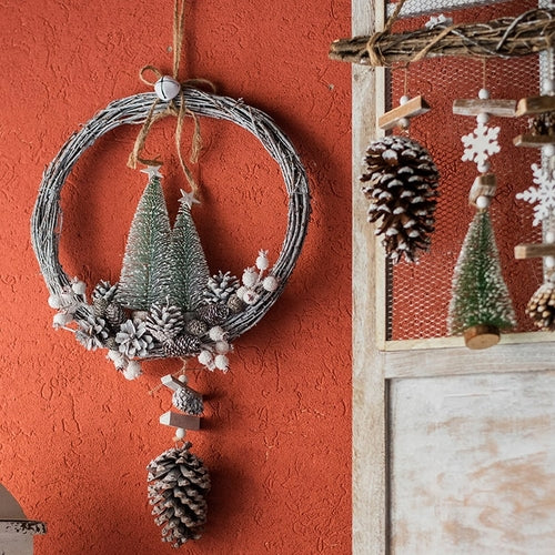 Christmas Wreath Rustic with Hanging Pine Cone