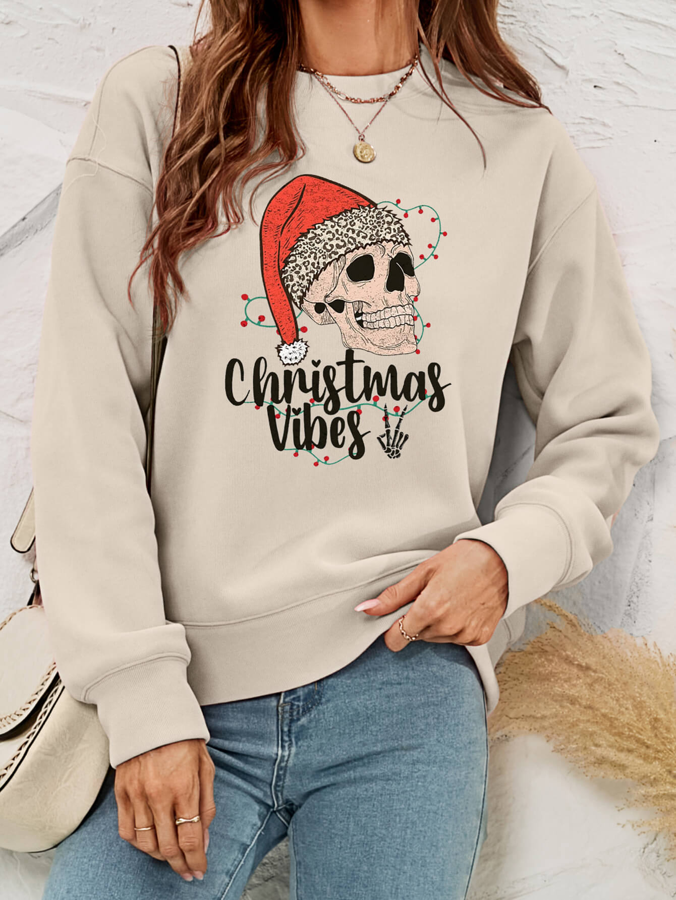 Christmas Skull Graphic Crewneck Sweatshirt