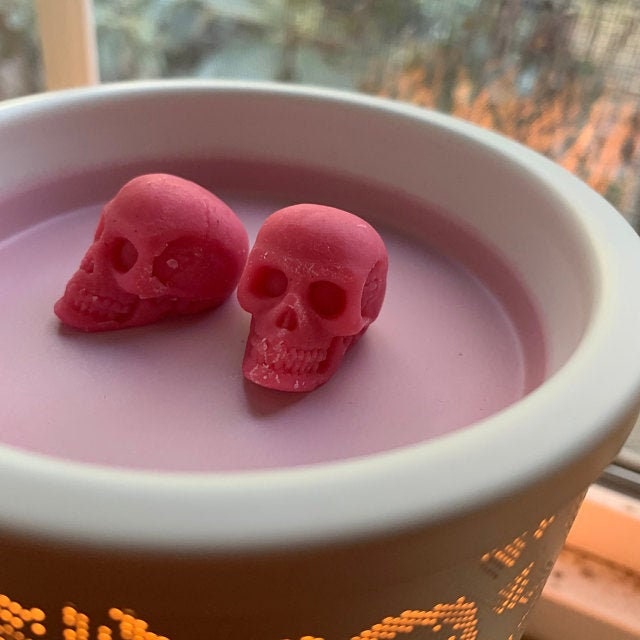 Dragons Blood mini skull wax melts pagan witch Halloween goth tarts