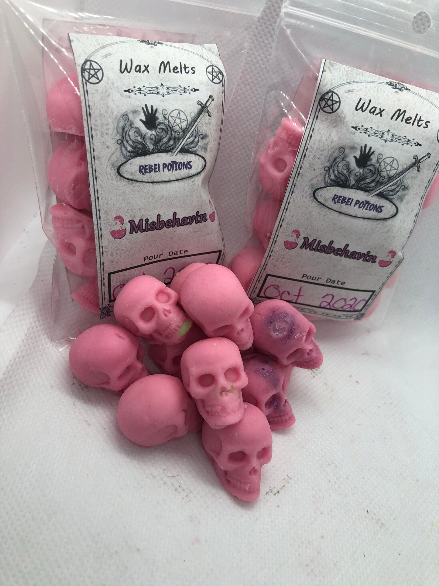 Misbehaving mini skull wax melts brat ddlg tarts